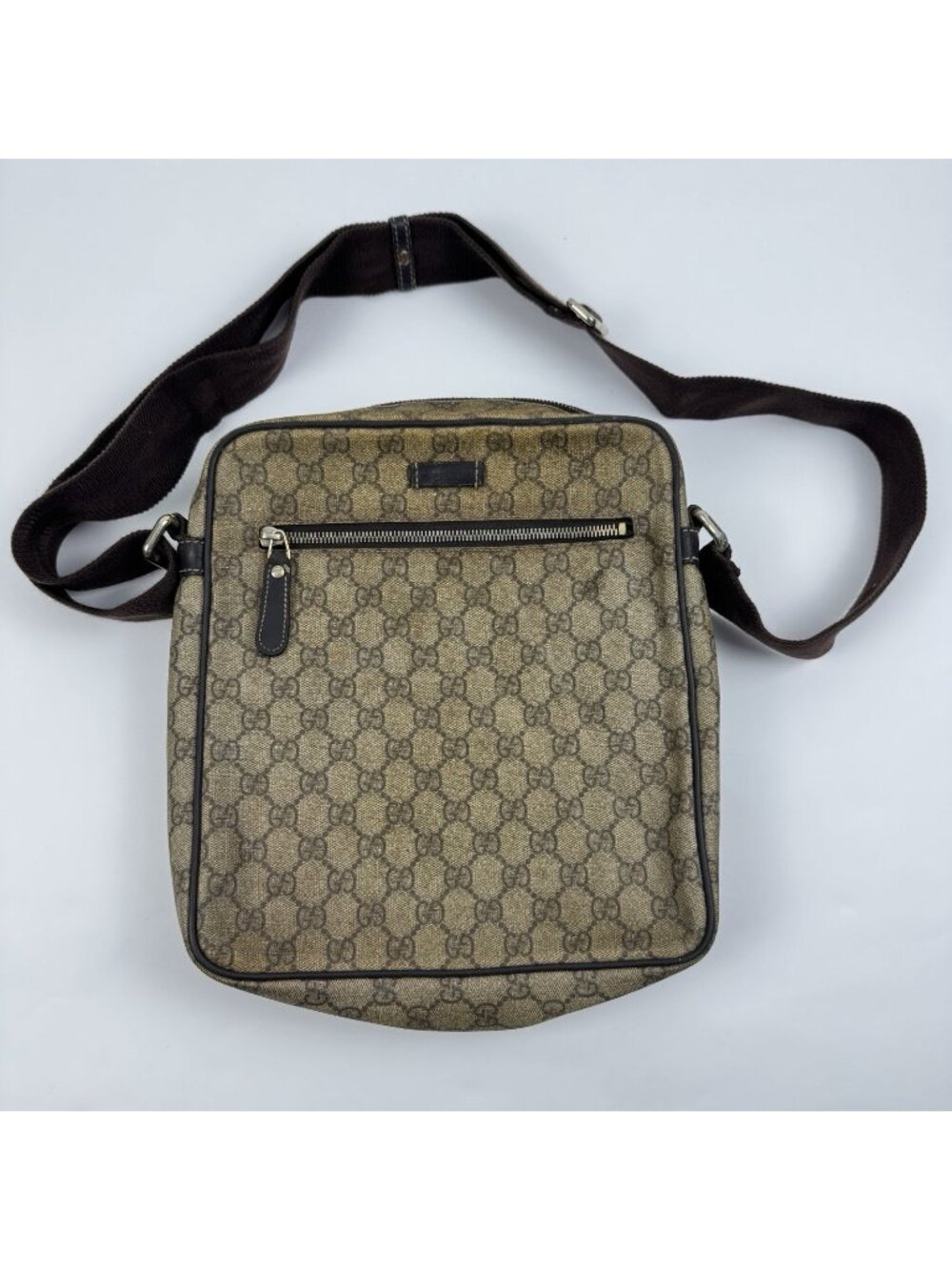 Gucci GG Supreme Shoulder Bag PVC Brown Monogram 201448 Authentic well used